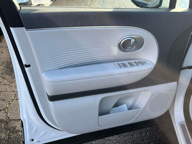 2026 Hyundai IONIQ 9 SEL - Photo 8