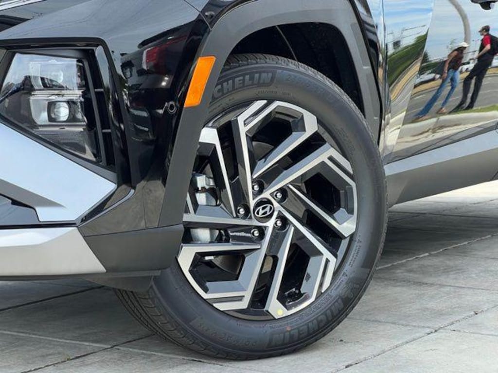 New 2026 Hyundai Tucson Hybrid Limited SUV