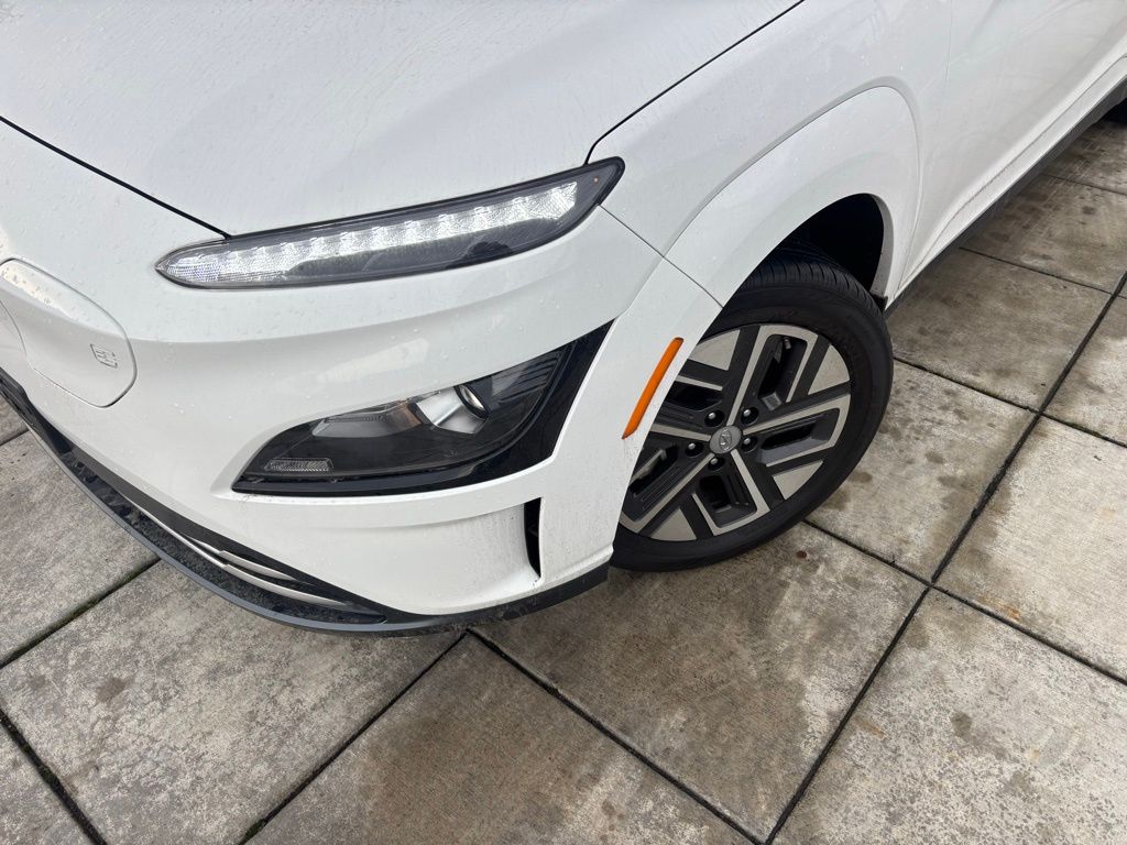 Certified 2023 Hyundai Kona EV SE with VIN KM8K23AG2PU170553 for sale in Renton, WA