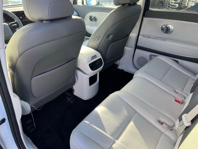 2026 Hyundai IONIQ 9 SEL - Photo 13