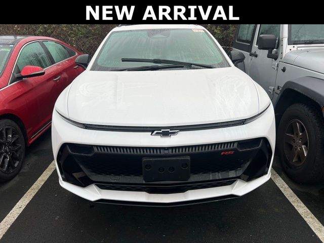 2024 Chevrolet Equinox EV RS's photo