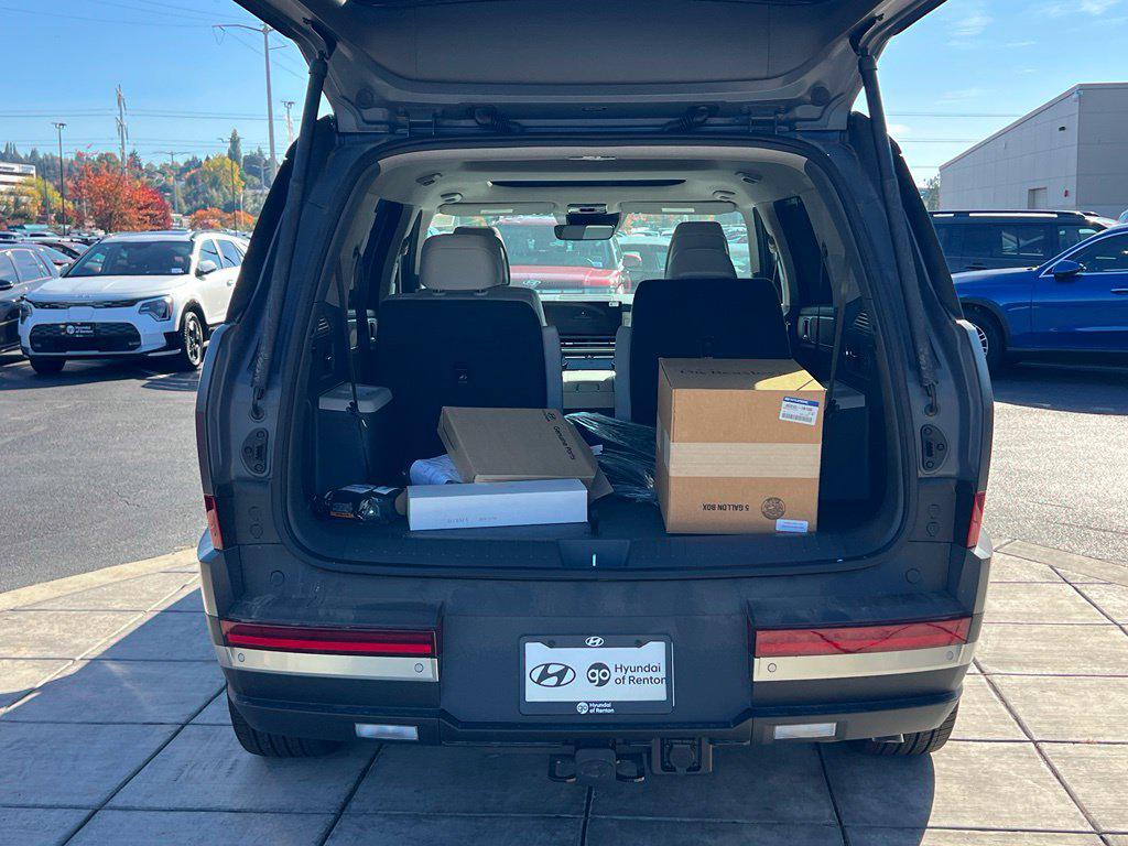 2026 Hyundai Santa Fe Limited - Photo 10