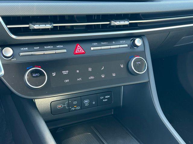 2025 Hyundai Sonata Hybrid SEL - Photo 20