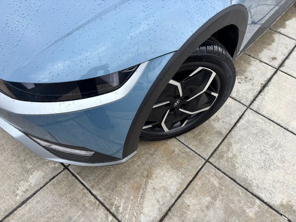 Certified 2024 Hyundai IONIQ 5 SEL with VIN KM8KNDDF1RU254043 for sale in Renton, WA