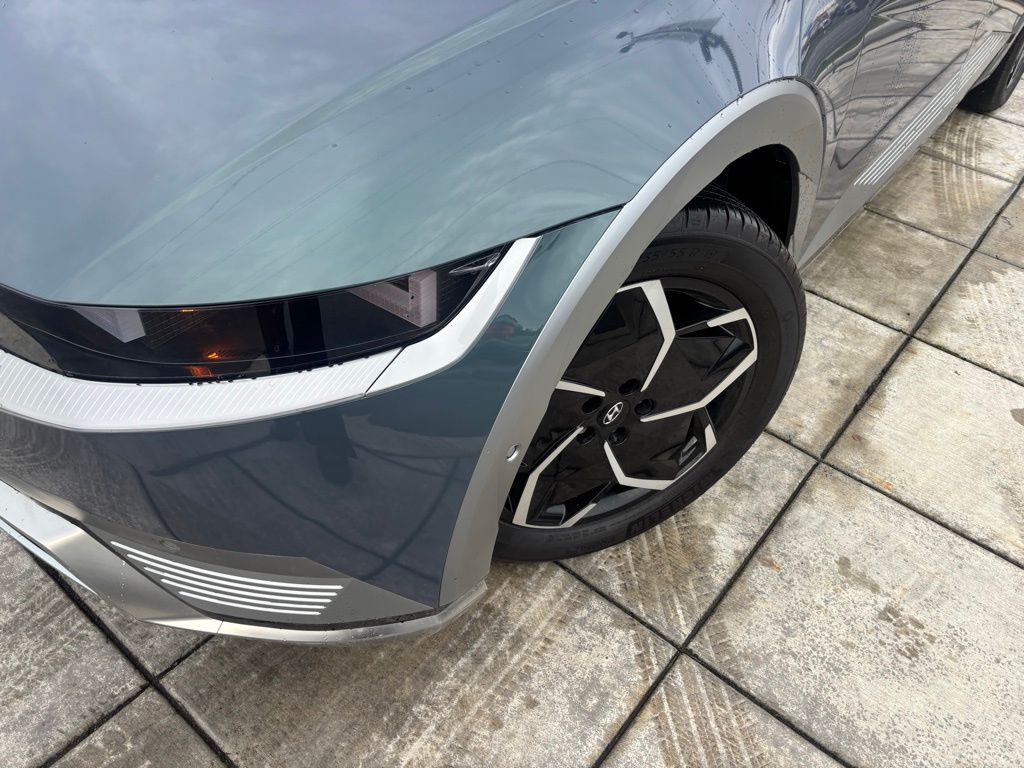 Certified 2024 Hyundai IONIQ 5 Limited with VIN KM8KR4DE7RU240692 for sale in Renton, WA