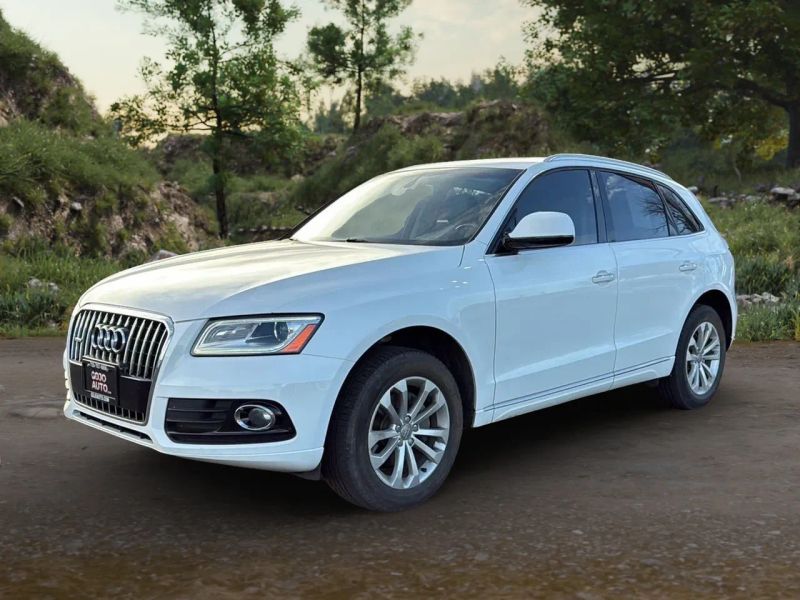 2016 Audi Q5 2.0T Premium photo 2