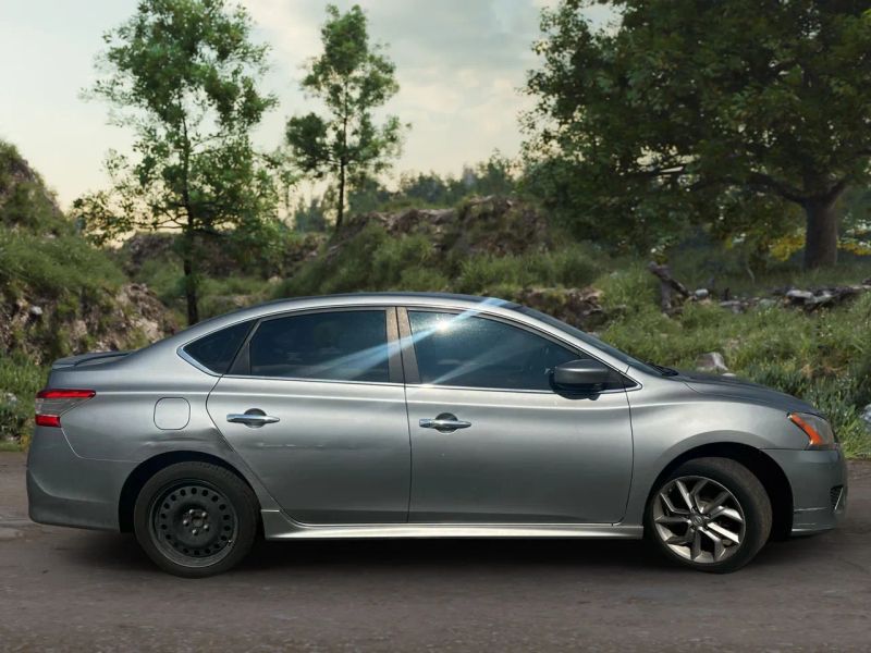 2014 Nissan Sentra SR photo 4