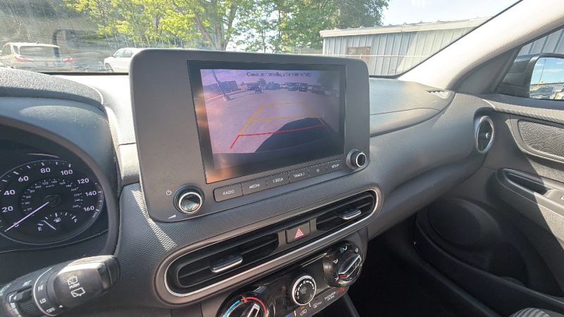 2022 Hyundai Kona SE - Photo 13