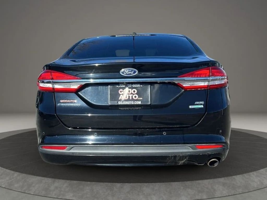 Used 2017 Ford Fusion SE Sedan 4D Sedan