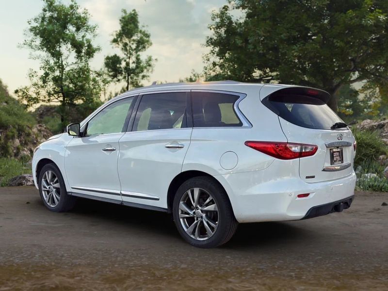 2013 Infiniti JX35 photo 4