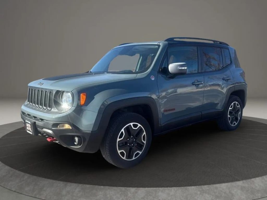 Used 2016 Jeep Renegade Trailhawk Sport Utility 4D SUV