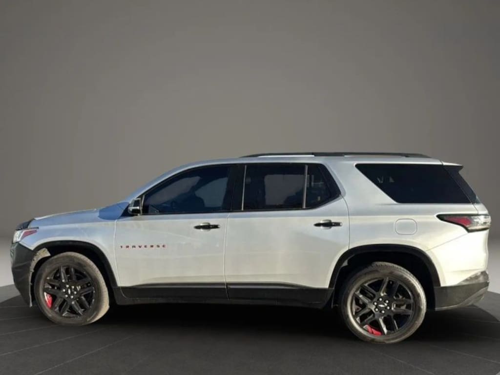 Used 2018 Chevrolet Traverse Premier Sport Utility 4D SUV