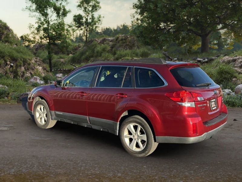 2014 Subaru Outback Premium photo 4
