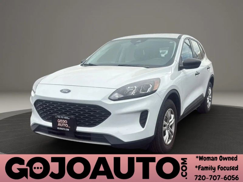 2022 Ford Escape S's photo