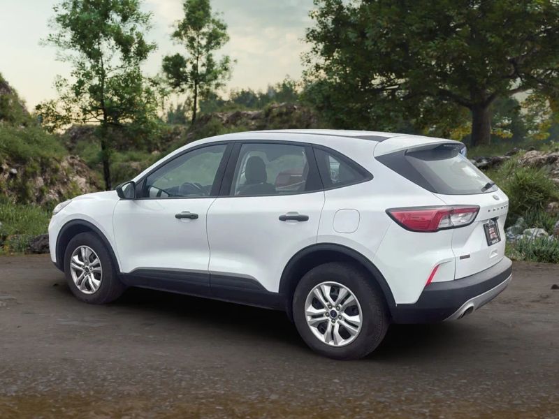 2022 Ford Escape Sport photo 4