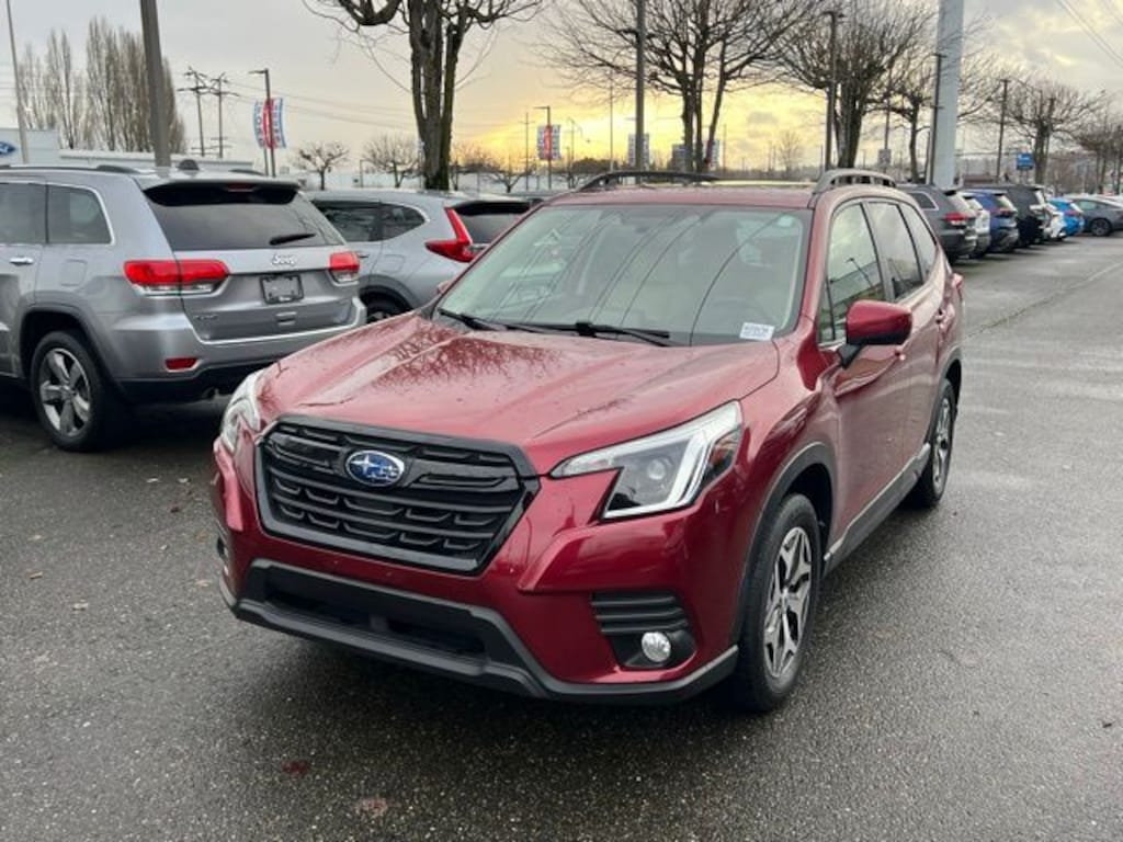 Used 2022 Subaru Forester Premium SUV