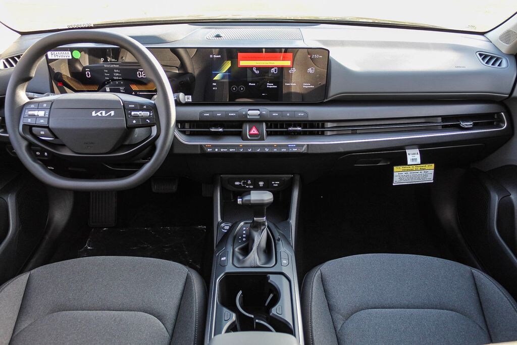 Certified 2025 Kia K4 LXS Sedan