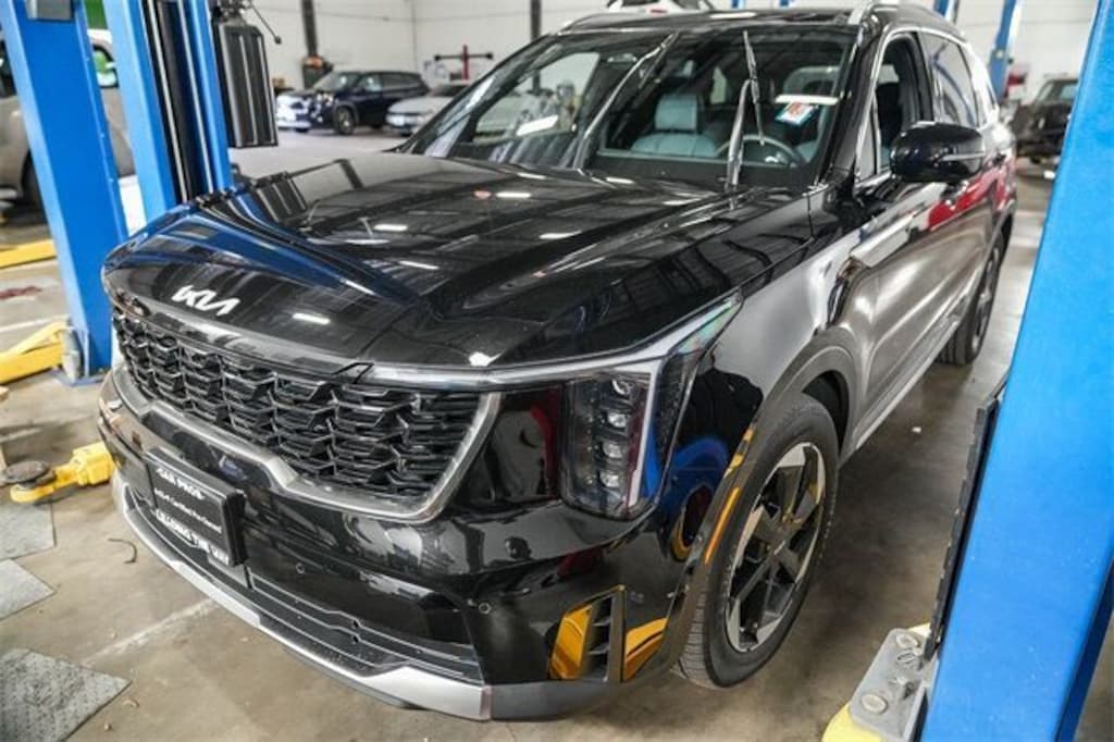 New 2026 Kia Sorento Plug-In Hybrid X-Line SX Prestige SUV