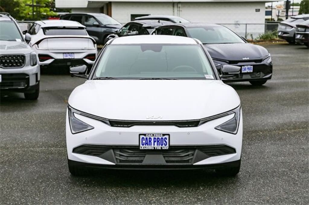 New 2025 Kia EV6 Light Long Range SUV