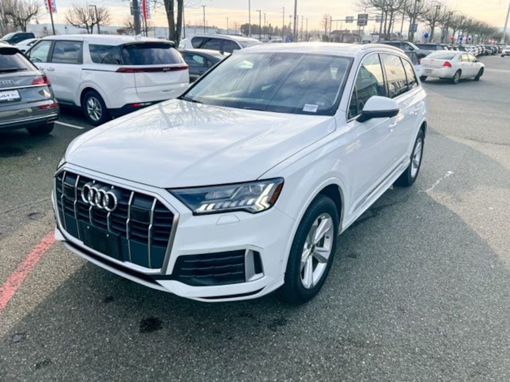 Used 2024 Audi Q7 45 Premium Plus SUV