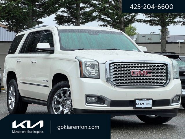 2015 GMC Yukon 4WD Denali's photo