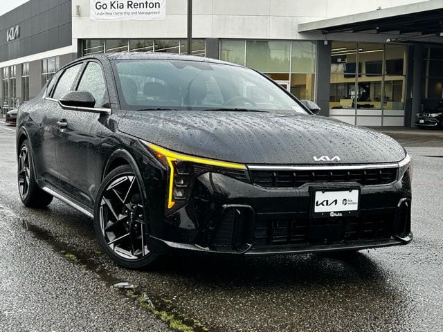 2025 Kia K4 GT-Line's photo
