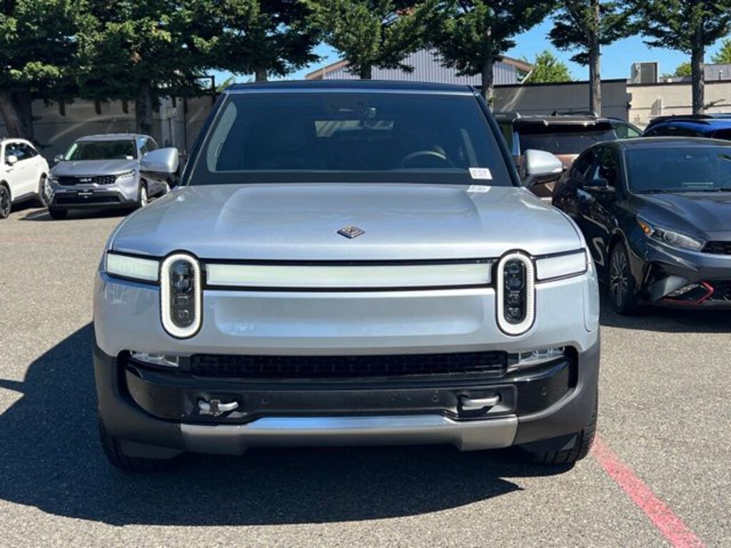 Used 2024 Rivian R1S Adventure SUV