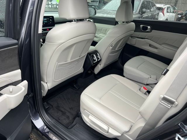 2025 Kia Sorento X-Line SX - Photo 15