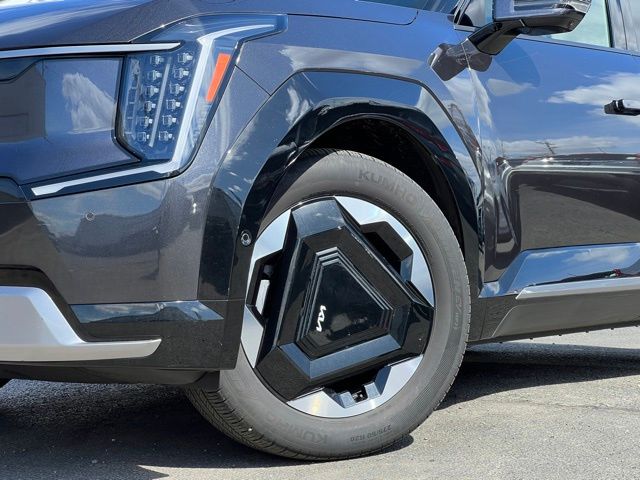 Certified 2024 Kia Ev9 Land with VIN KNDADFS53R6033217 for sale in Renton, WA