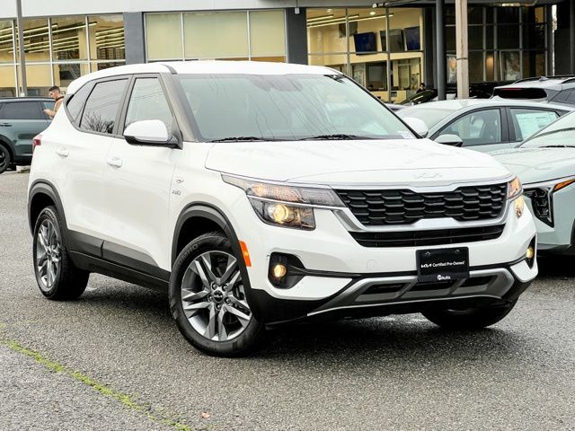 2023 Kia Seltos LX's photo