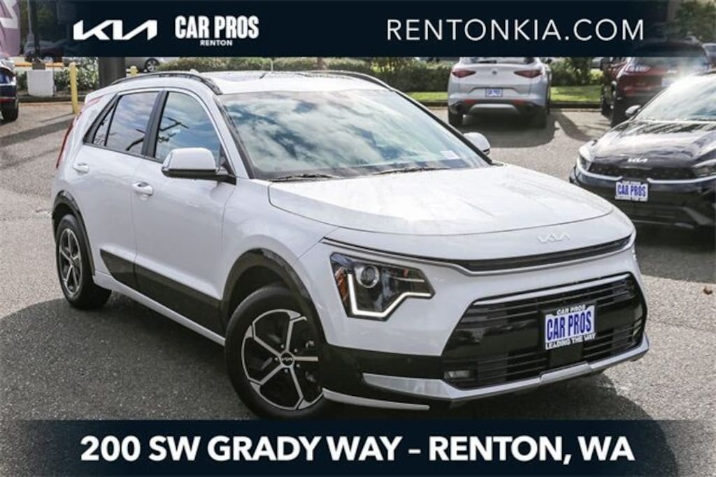 New 2025 Kia Niro SX SUV