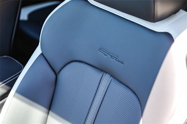 2026 Kia K5 GT-Line - Photo 15