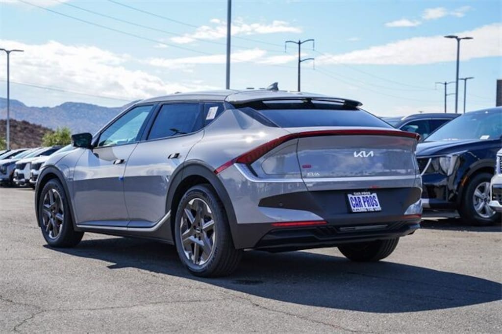 New 2025 Kia EV6 Light Long Range SUV