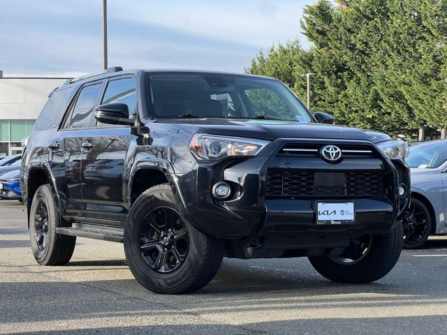 2021 Toyota 4Runner SR5 Premium's photo