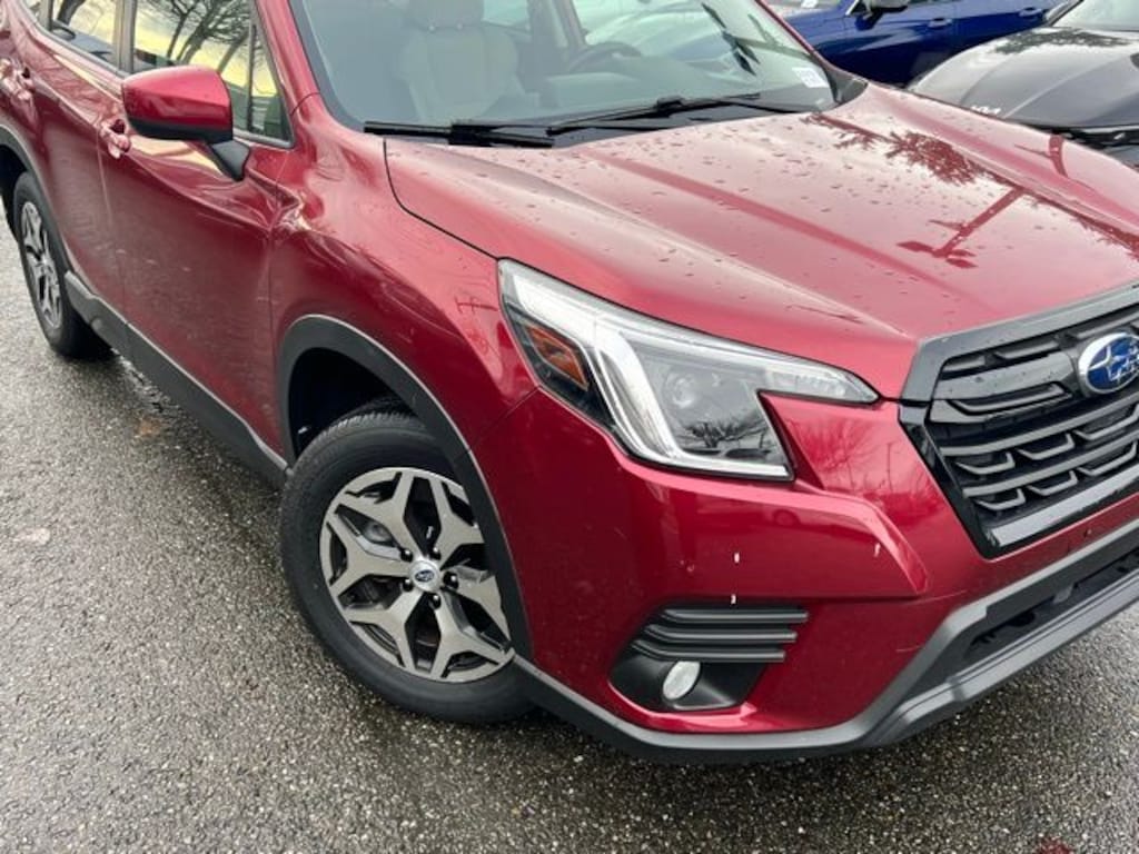 Used 2022 Subaru Forester Premium SUV