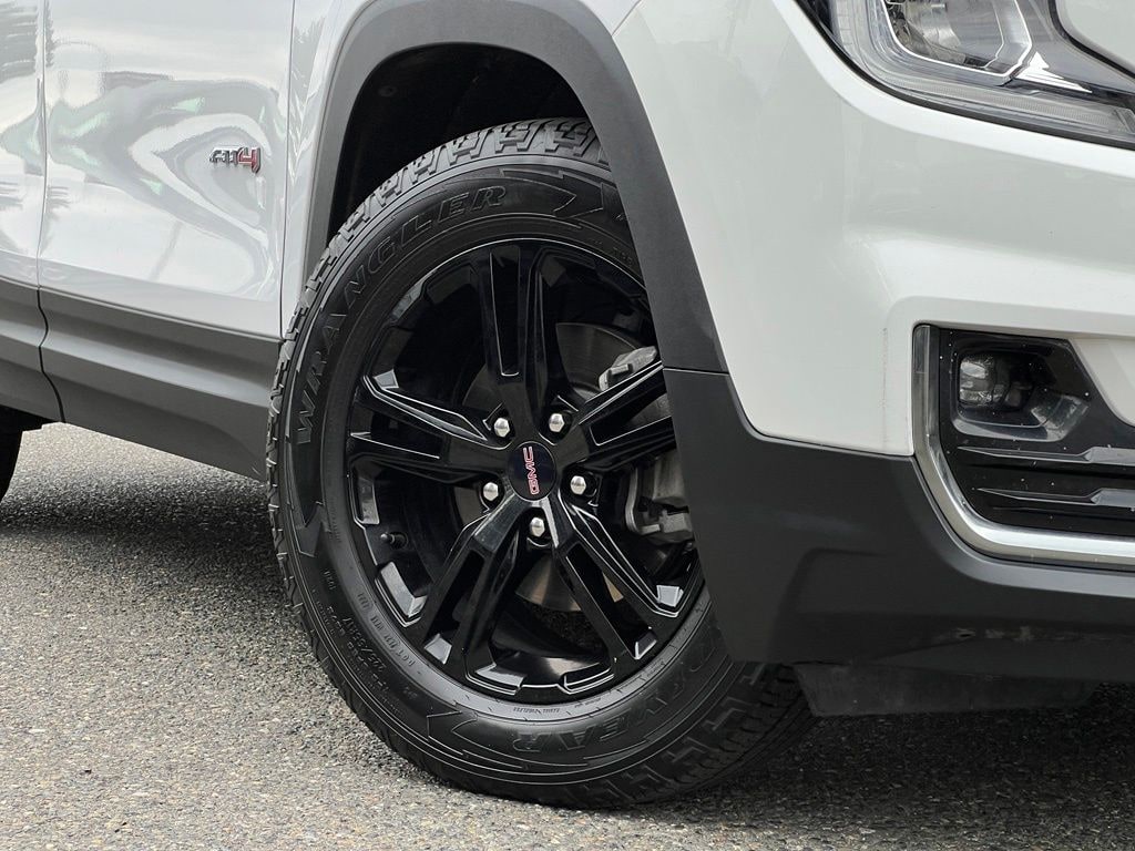 Used 2022 GMC Terrain AT4 SUV