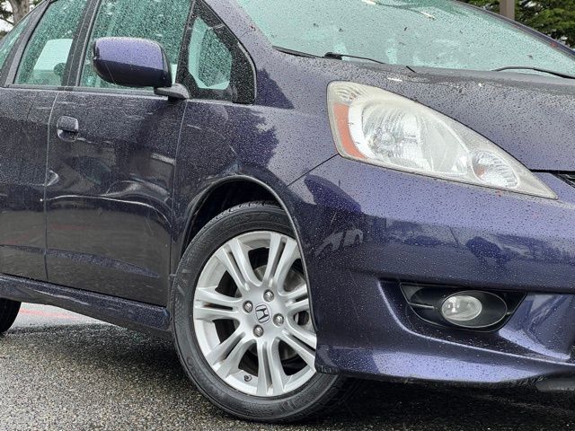 Used 2009 Honda Fit Sport with VIN JHMGE88419S013099 for sale in Renton, WA