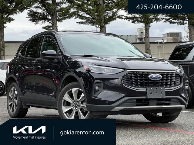 2024 Ford Escape Platinum