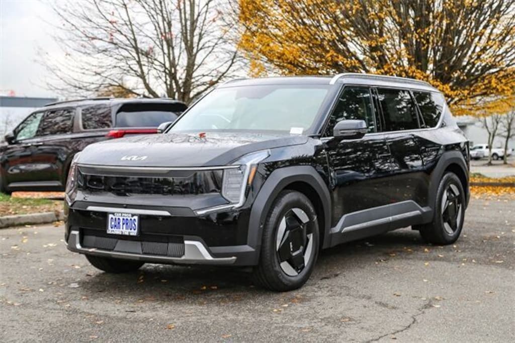 New 2026 Kia EV9 Land SUV
