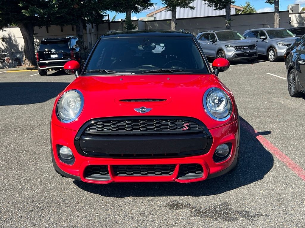 Used 2016 MINI Hardtop 4 Door Base Hatchback