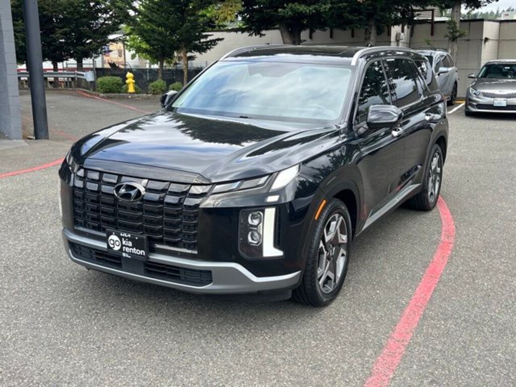 Used 2023 Hyundai Palisade Limited SUV