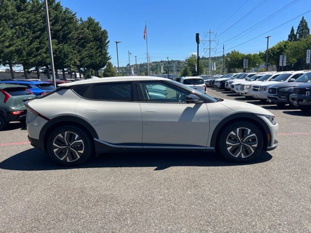 Certified 2024 Kia EV6 Light SUV