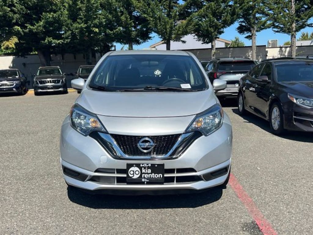 Used 2018 Nissan Versa Note SV Hatchback