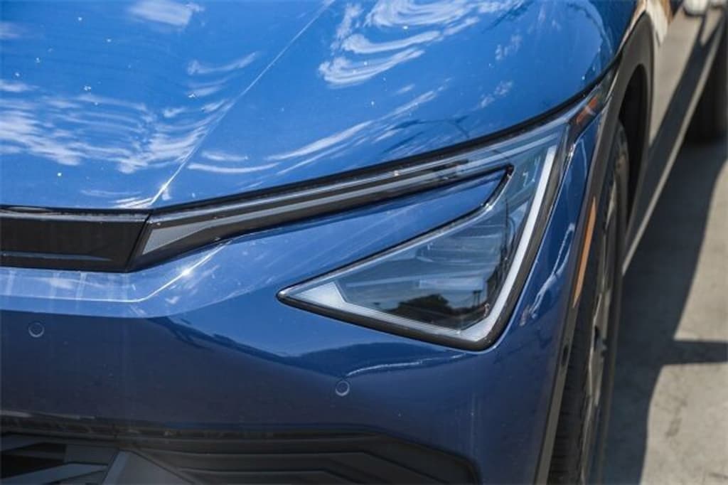 New 2025 Kia EV6 Light Long Range SUV