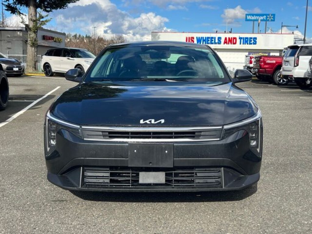 Used 2025 Kia K4 LXS Sedan