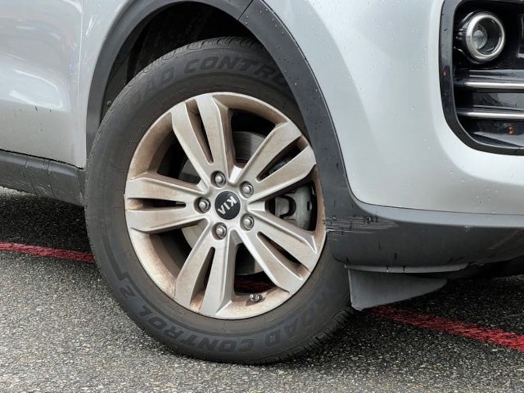 Used 2017 Kia Sportage LX SUV