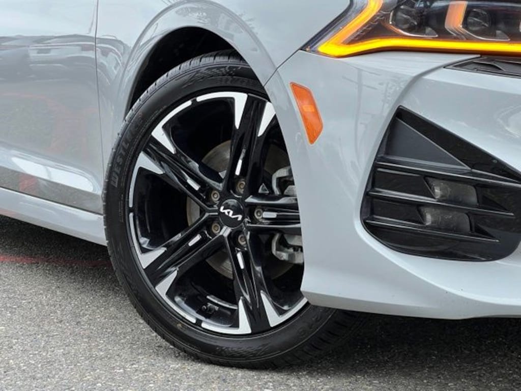 Certified 2022 Kia
