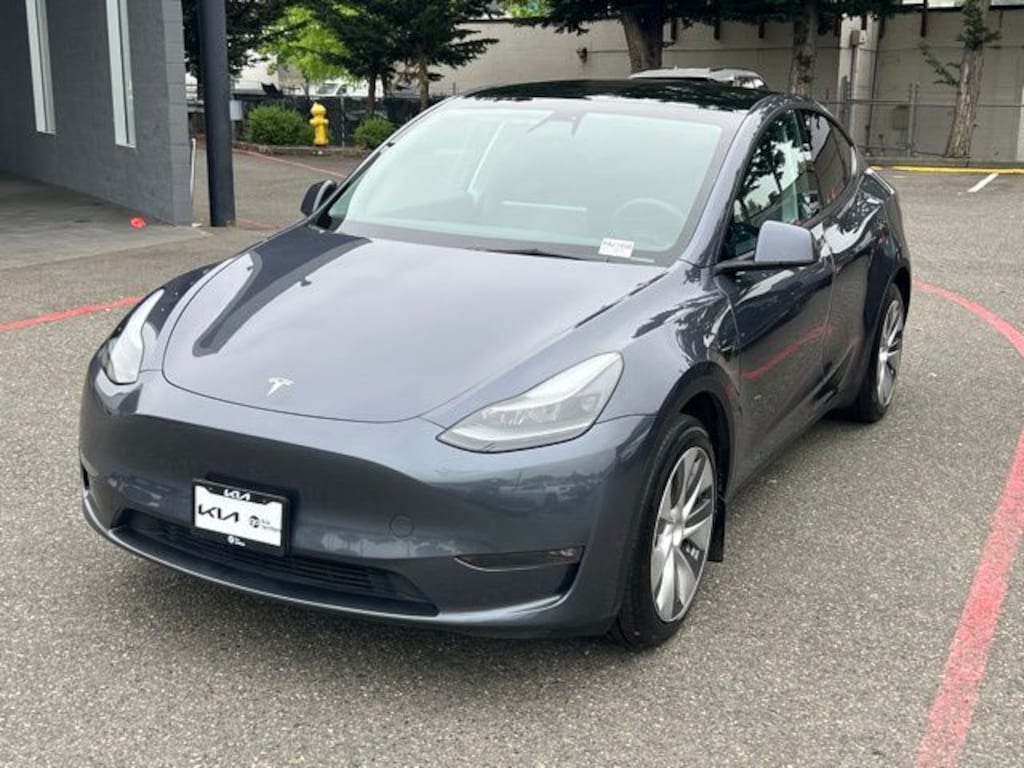 Used 2023 Tesla Model Y Long Range SUV