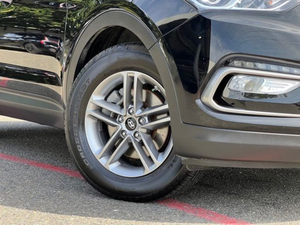 Used 2017 Hyundai Santa Fe Sport 2.4 Base SUV