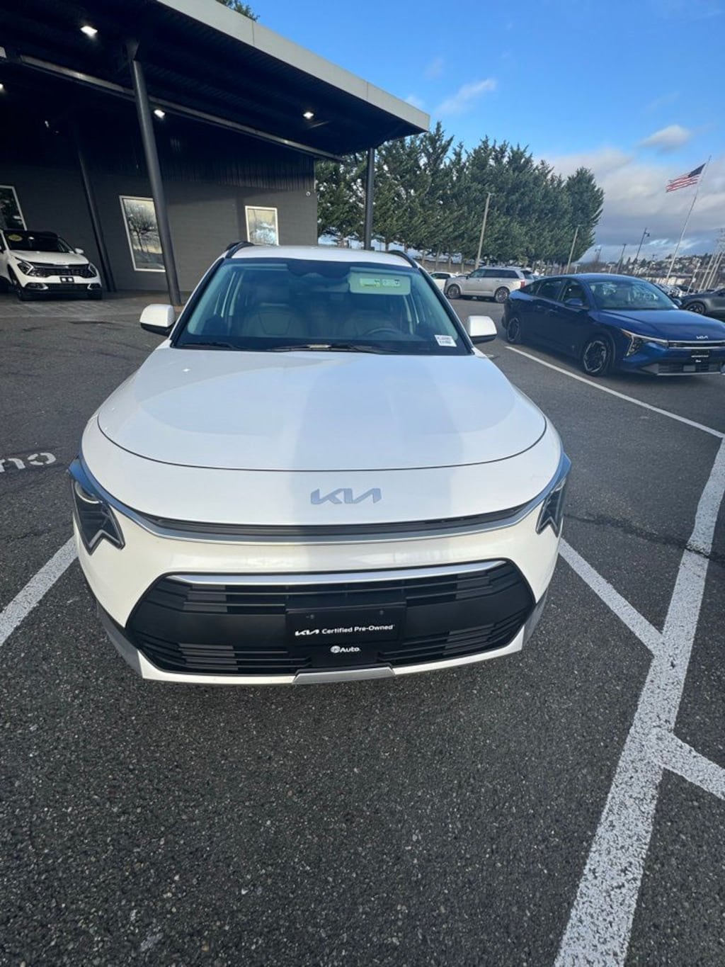 Used 2024 Kia Niro EX SUV